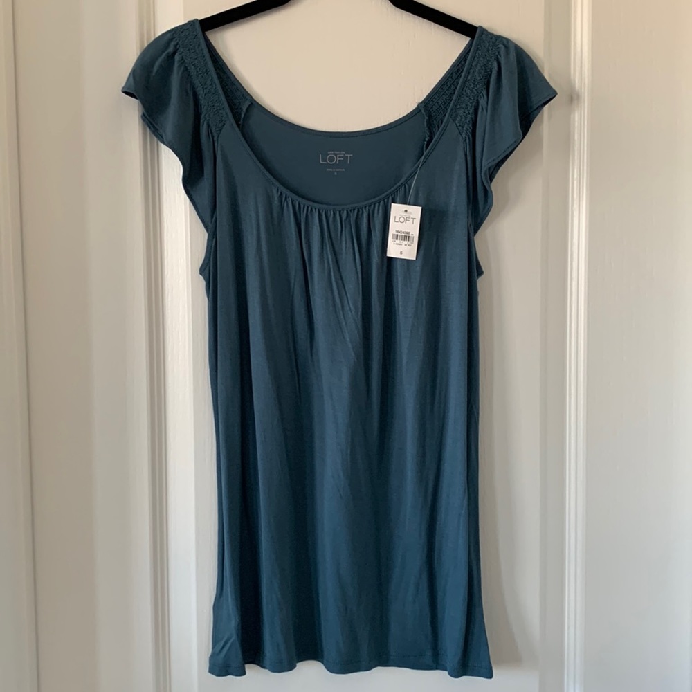 NWT LOFT Blue Flutter Sleeves Top Size Small